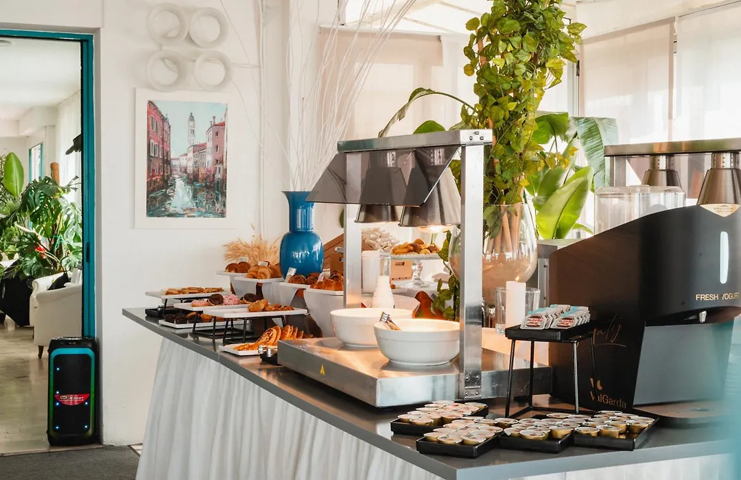 Hotel Delaville Frontemare-1
